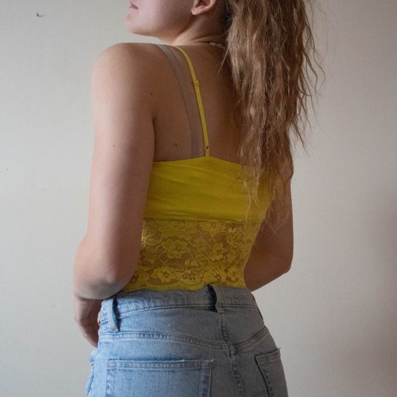 Laced tank top - Picture 8 of 8